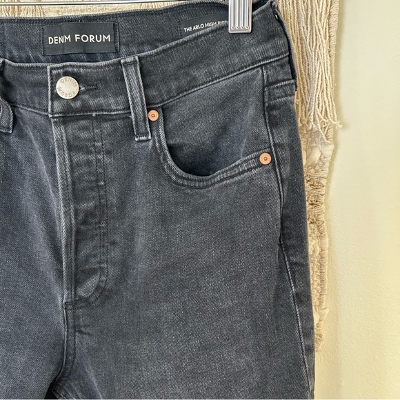 Denim Forum - Arlo high rise straight jean - Picture 4 of 9
